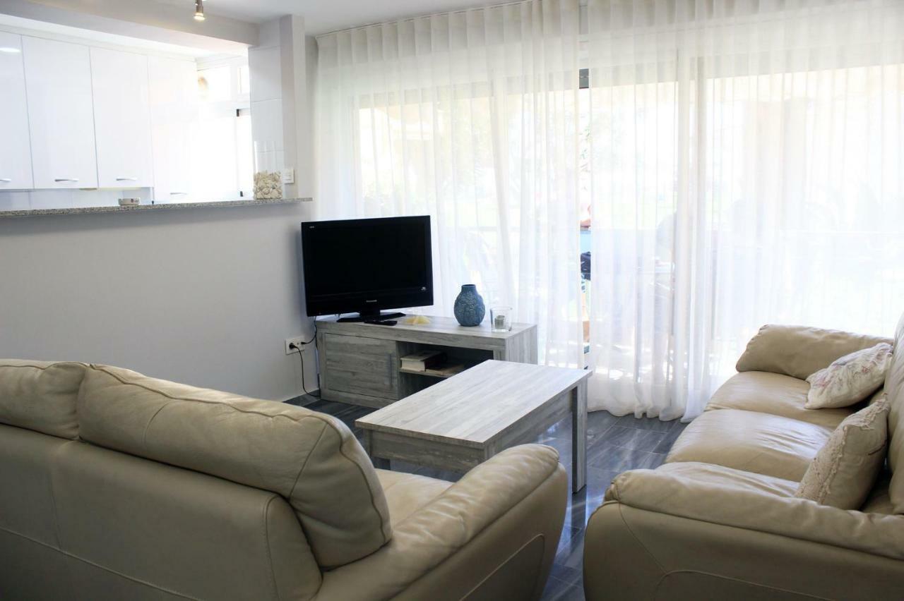 Playa Bella 3-1E Apartment Естепона Екстериор снимка