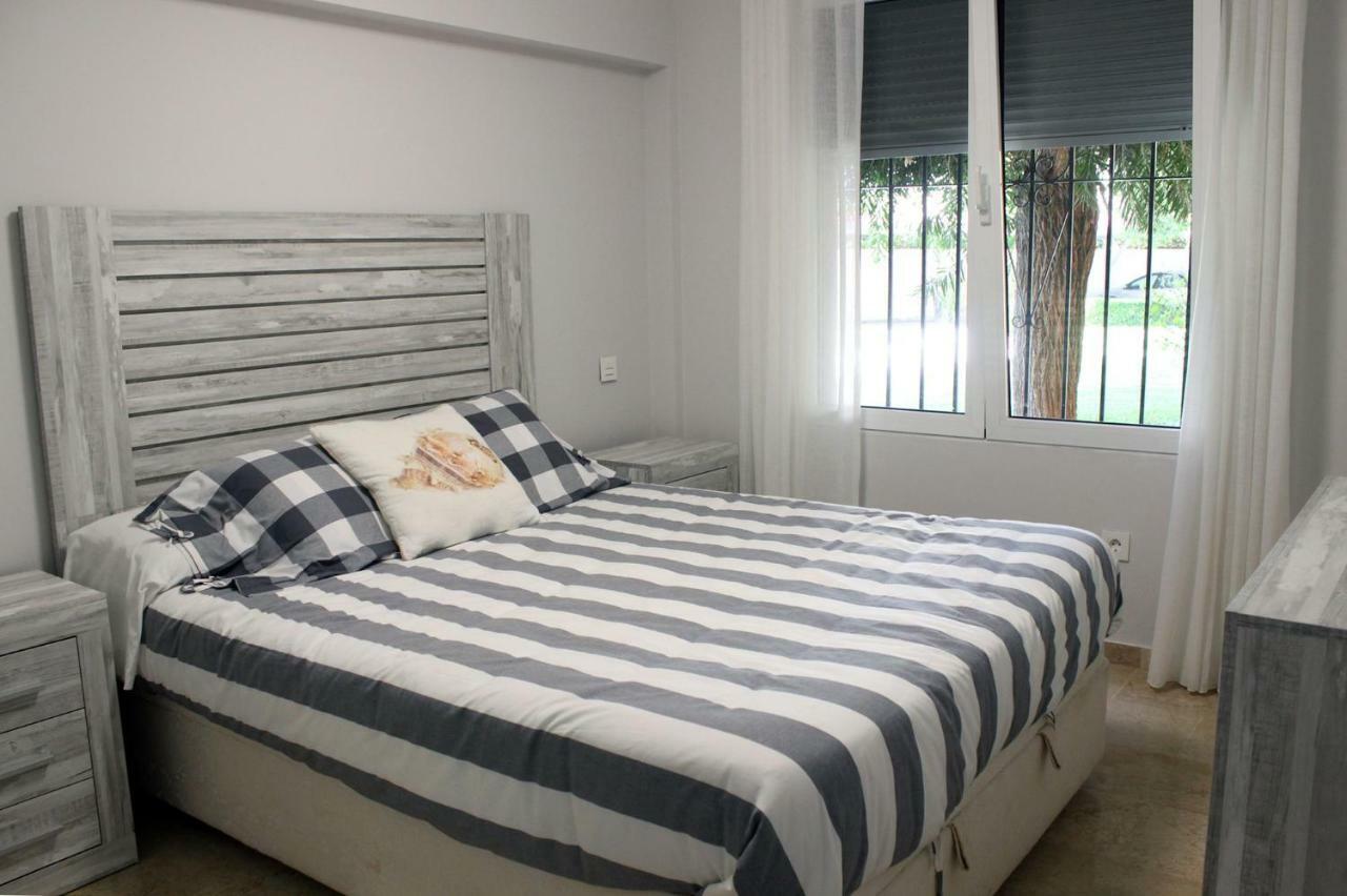 Playa Bella 3-1E Apartment Естепона Екстериор снимка